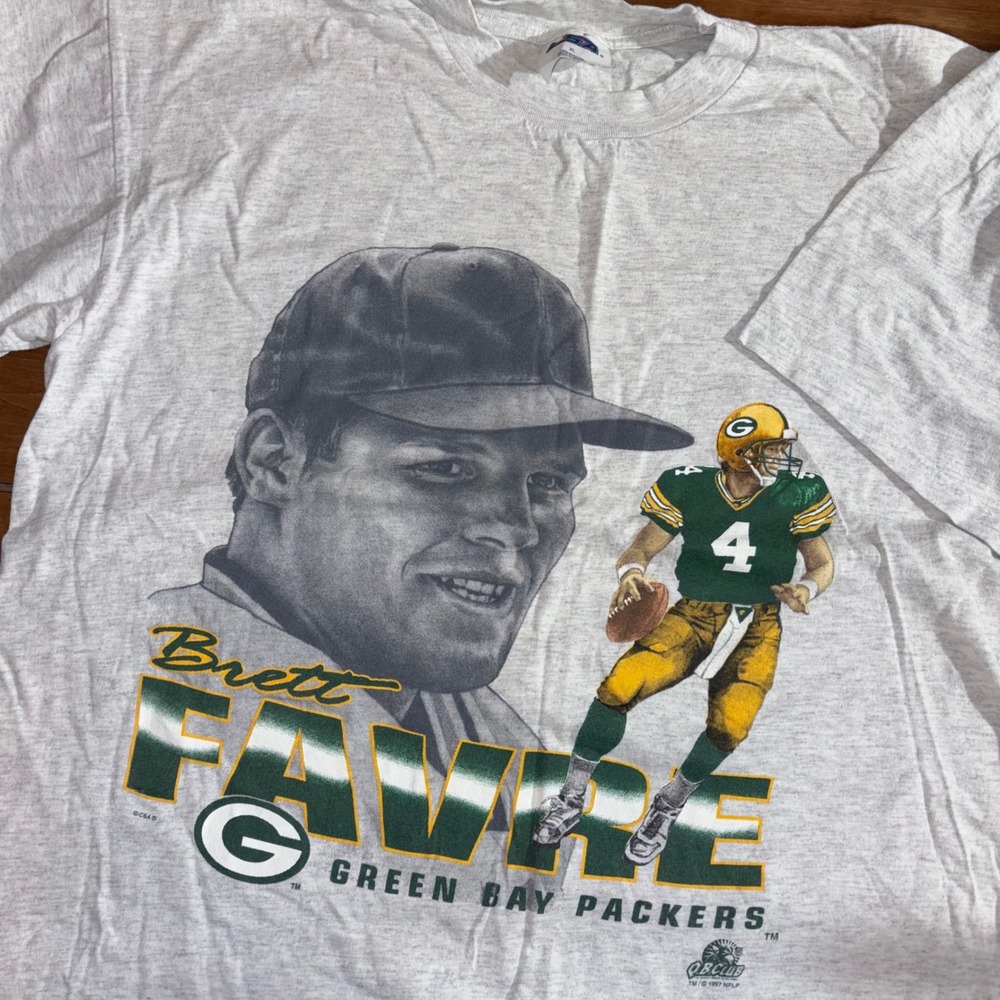 Vintage Brett Favre T Shirt Mens XL Gray Green Bay Packers 1997 NFL‎ Graphic CSA
